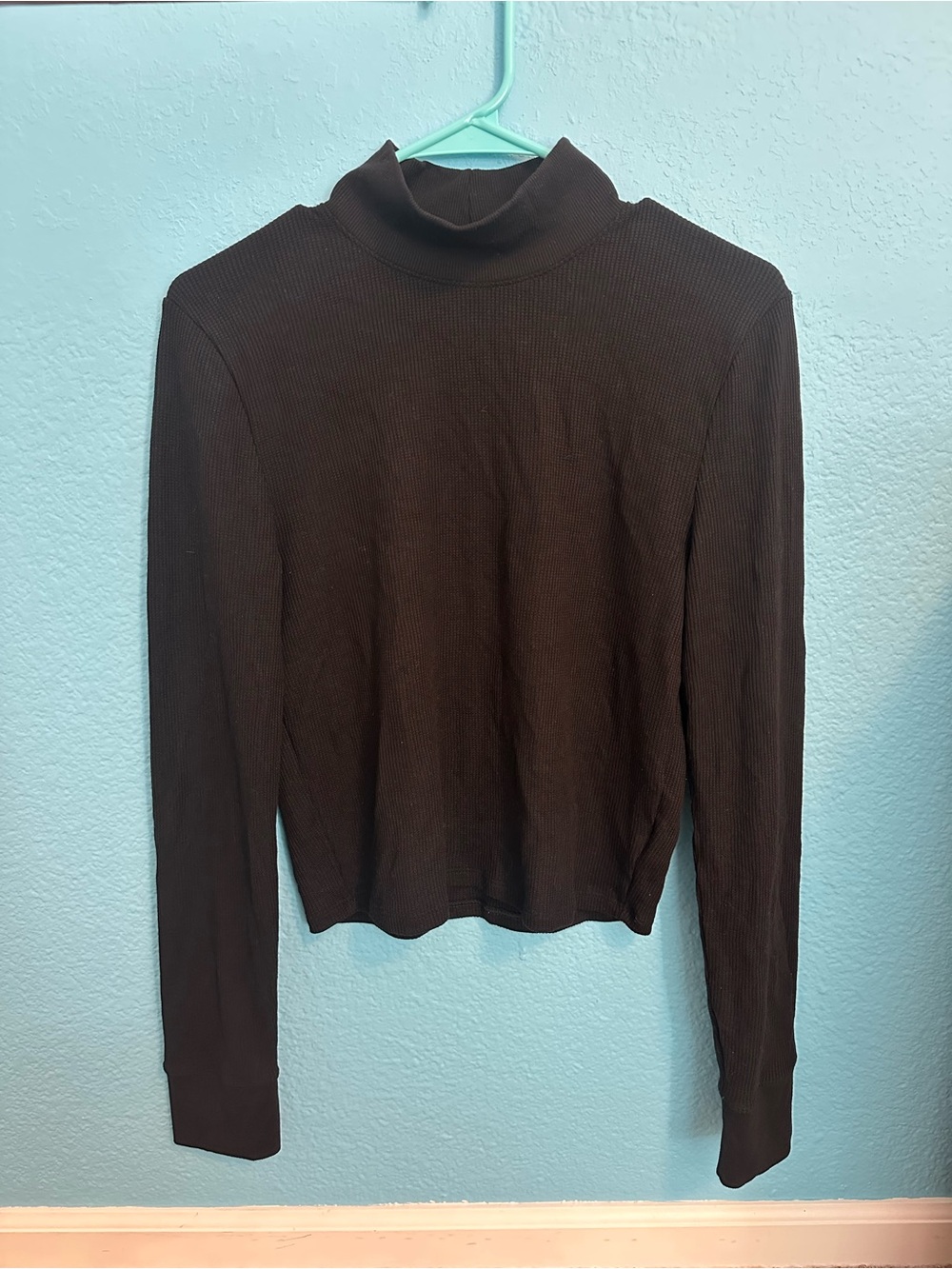 American Eagle Outfitters Black Ribbed Long-Sleeve Turtleneck